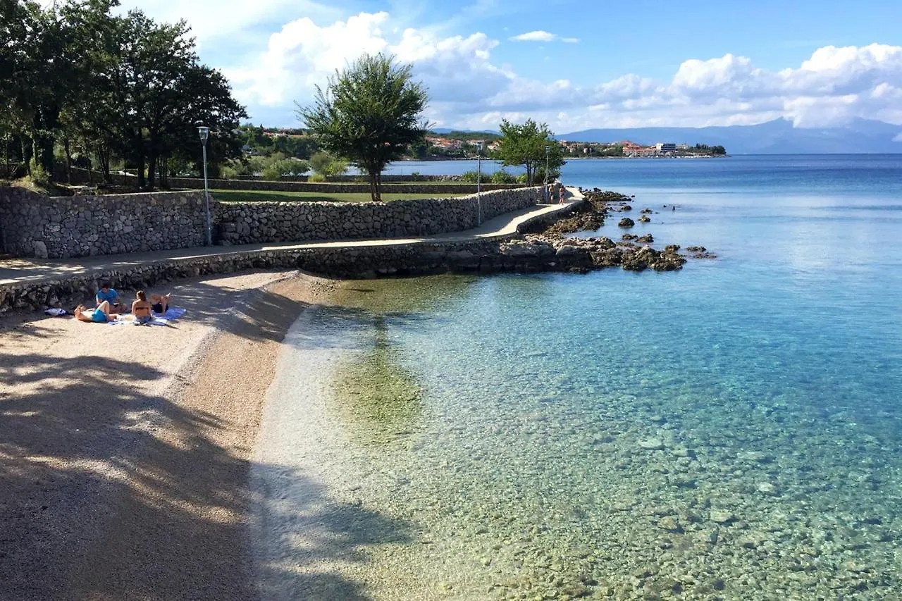 Apartments With A Parking Space Vantacici, Krk - 21694 Malinska